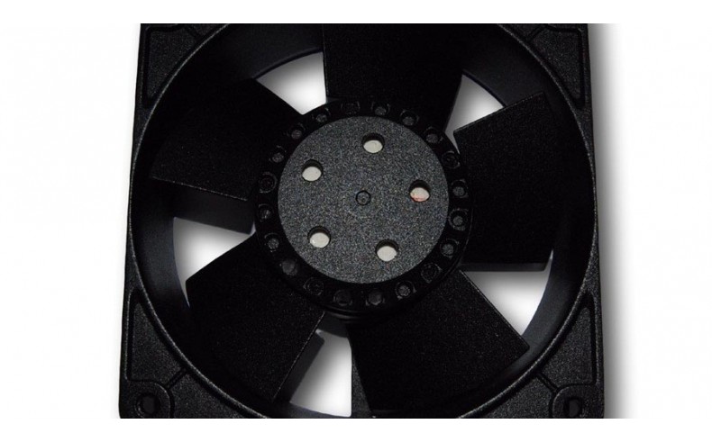Uso de ventiladores en chimeneas de leña