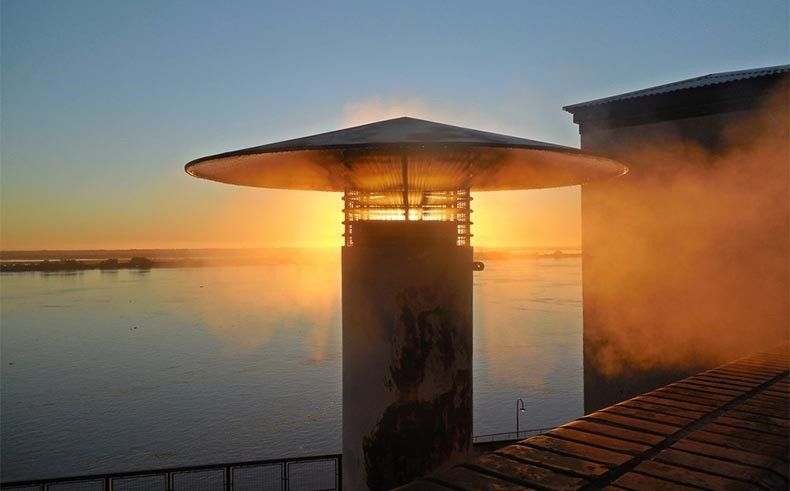 Conducto de humos en una estufa o chimenea